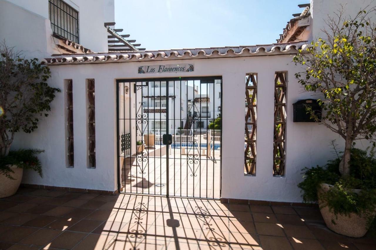 Puerto De La Duquesa Beach Apartment Castillo de Sabinillas Exterior foto